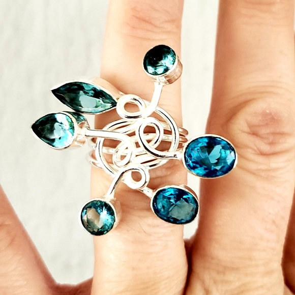 New Twisted Blue Topaz Silver Ring. - Picture 6 of 7